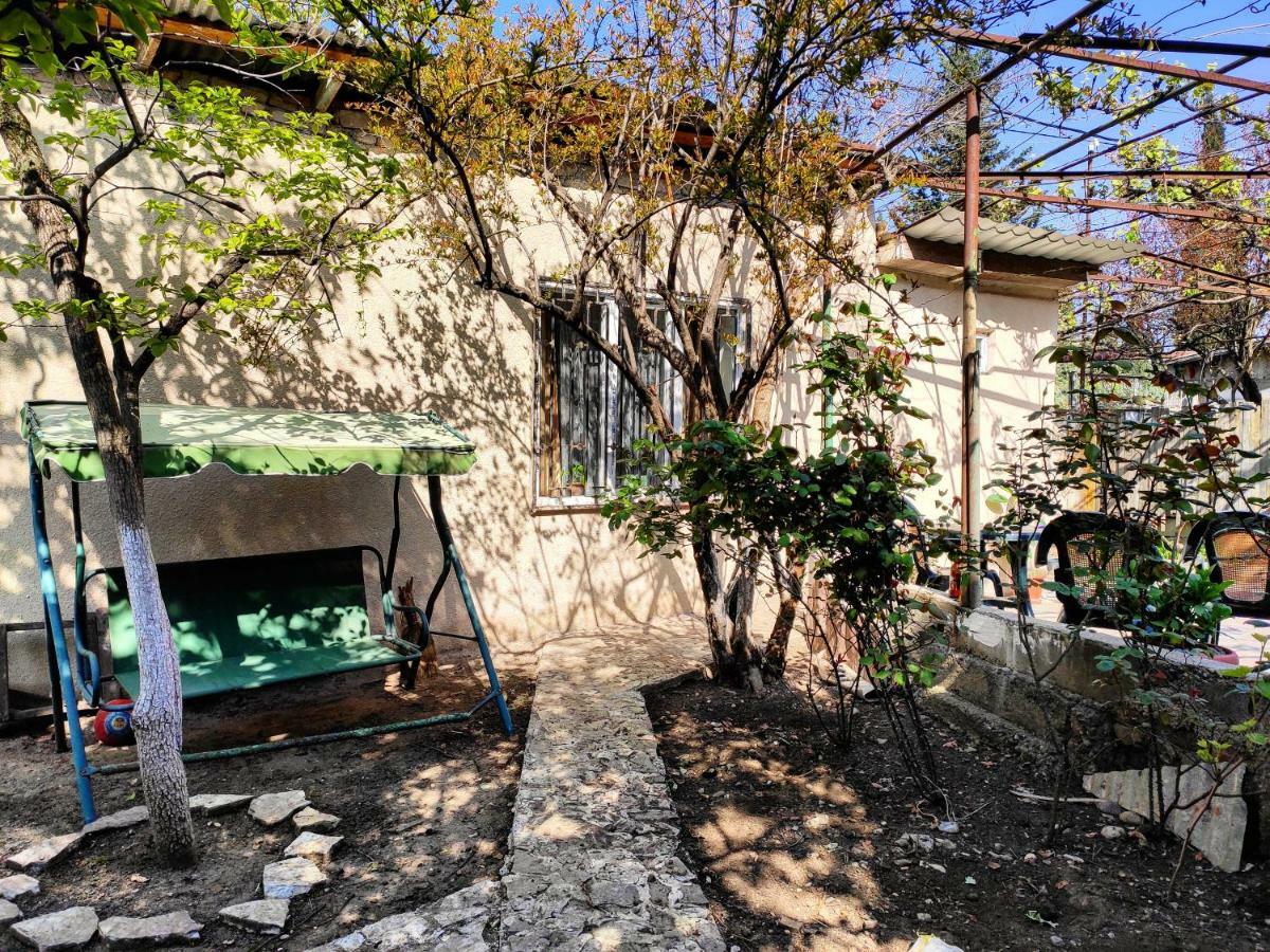 Guesthouse Ttt Тбилиси Экстерьер фото